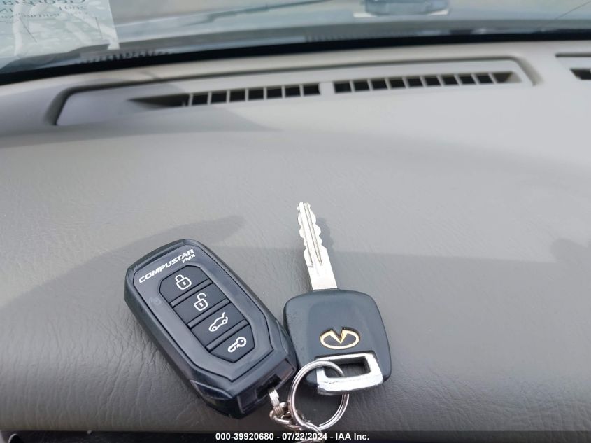 2001 Infiniti Qx4 Luxury VIN: JNRDR09X01W201032 Lot: 39920680