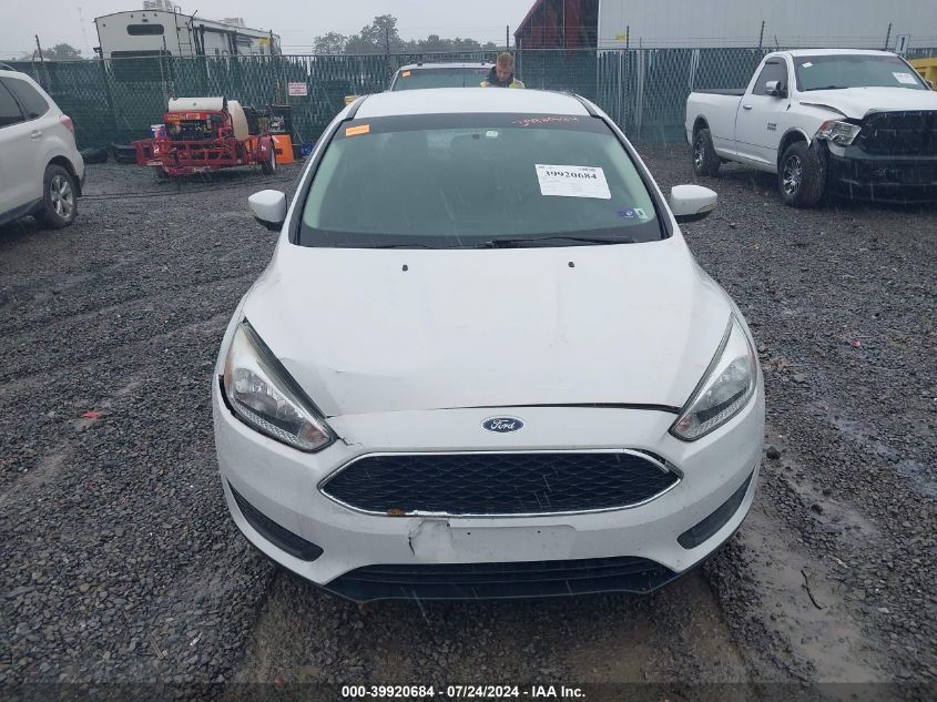 1FADP3F21GL401482 2016 Ford Focus Se