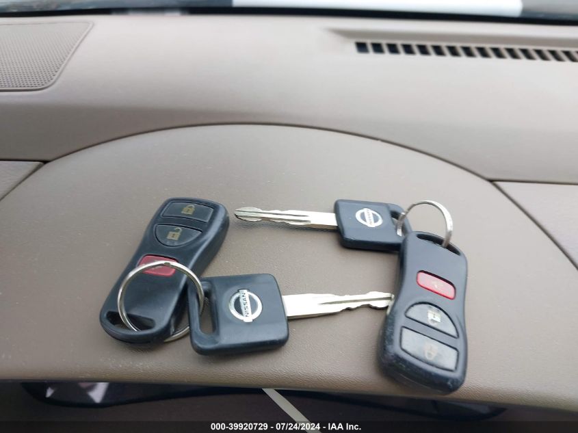 2005 Nissan Pathfinder Le/Se/Xe VIN: 5N1AR18W25C745228 Lot: 39920729