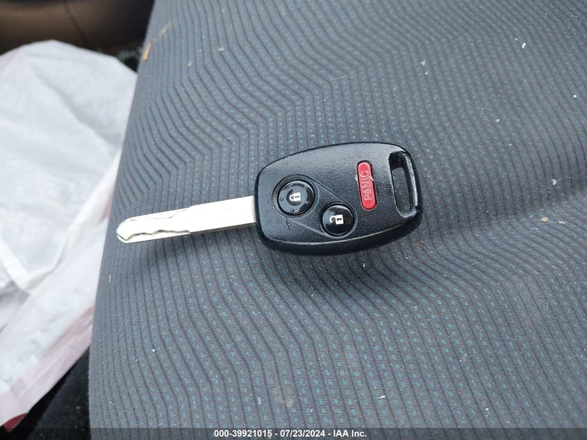 2013 Honda Fit VIN: JHMGE8H31DC078187 Lot: 39921015