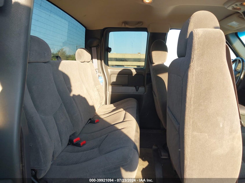 2005 Chevrolet Silverado 1500 Z71 VIN: 1GCEK19BX5E264878 Lot: 39921094