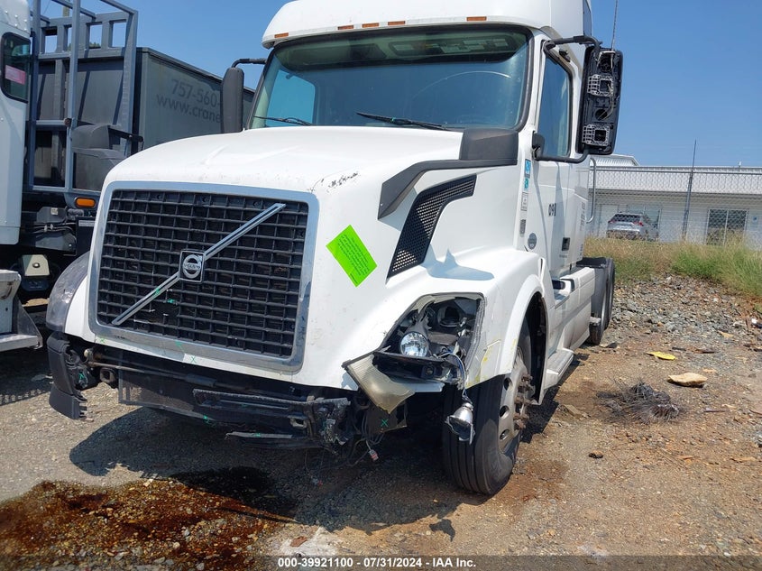 2015 Volvo Vn Vnl VIN: 4V4NC9EJ6FN182628 Lot: 39921100