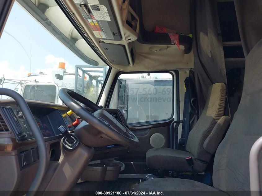 2015 Volvo Vn Vnl VIN: 4V4NC9EJ6FN182628 Lot: 39921100