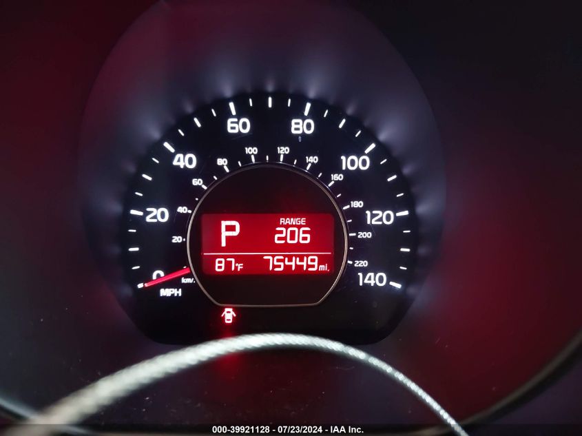 2018 Kia Soul VIN: KNDJN2A28J7527598 Lot: 39921128