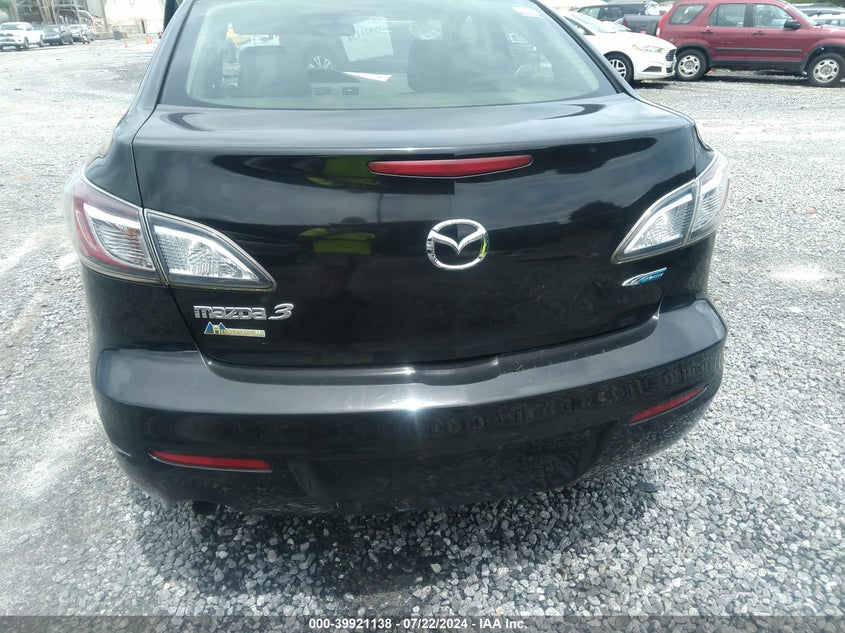 2013 Mazda Mazda3 I Sport VIN: JM1BL1U75D1707379 Lot: 39921138