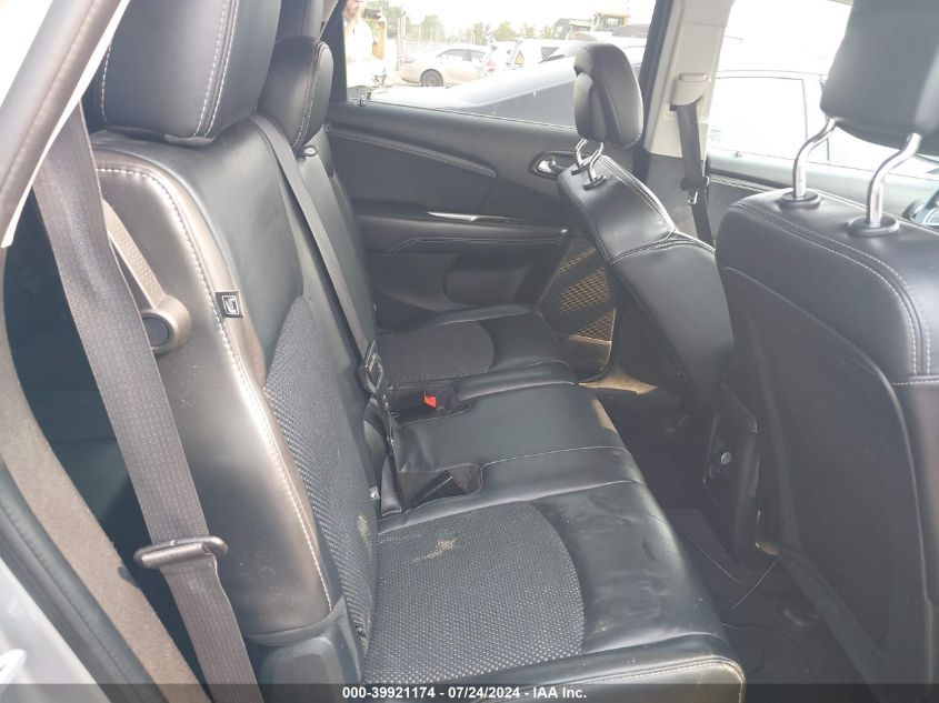 2017 Dodge Journey Crossroad VIN: 3C4PDCGB6HT560390 Lot: 39921174