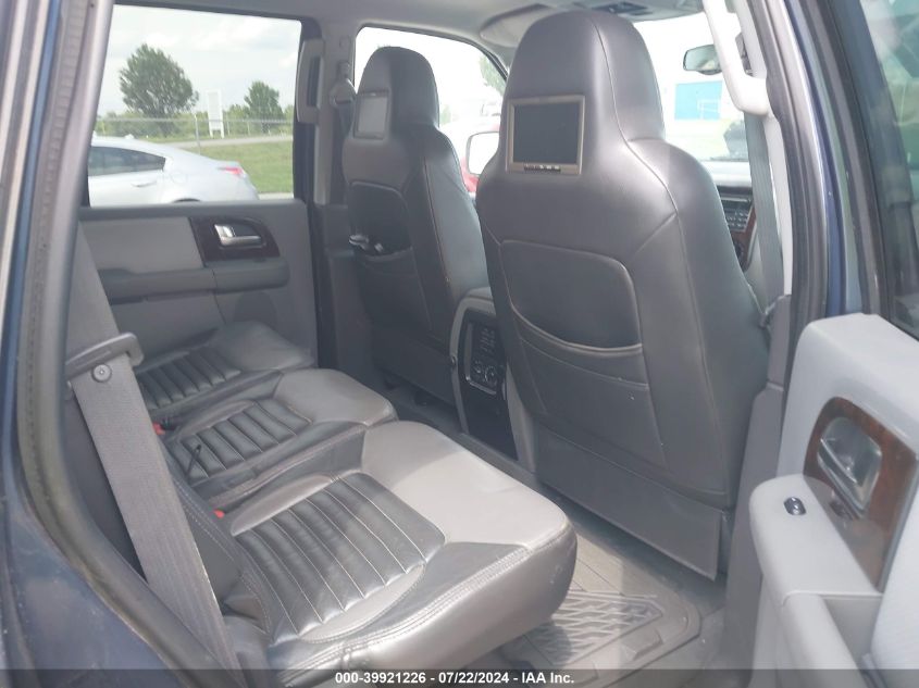 2004 Ford Expedition Nbx/Xlt VIN: 1FMPU16L54LB19947 Lot: 39921226