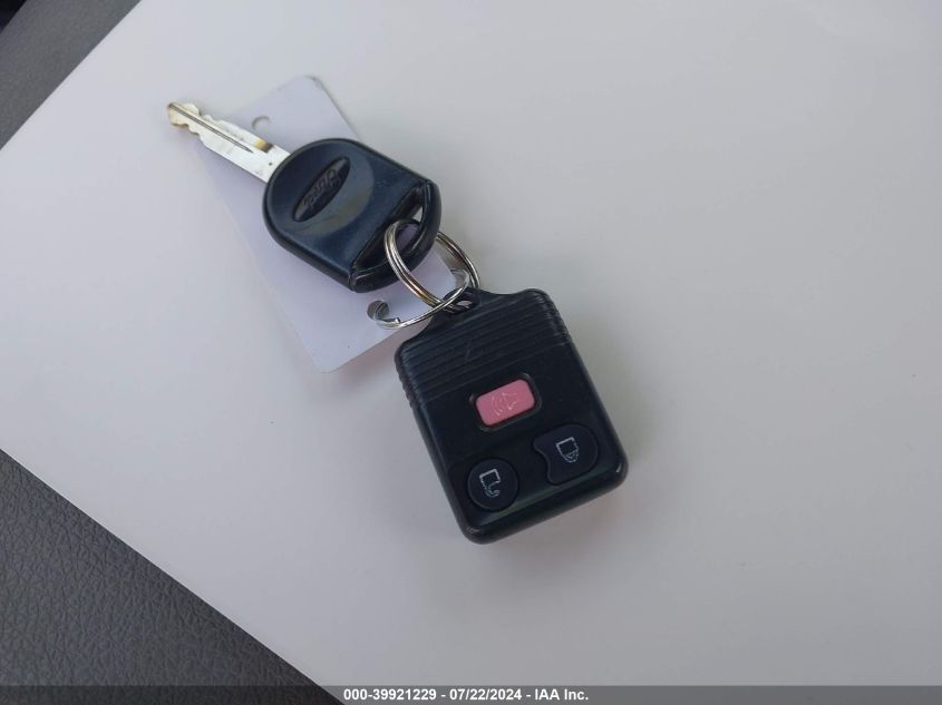 2007 Ford F-150 Fx4/Lariat/Xl/Xlt VIN: 1FTPX14V77FB60762 Lot: 39921229