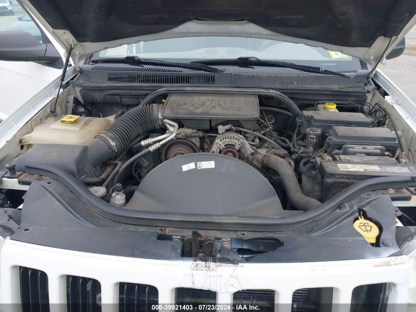 2008 Jeep Grand Cherokee Laredo VIN: 1J8GR48K88C138468 Lot: 39921403