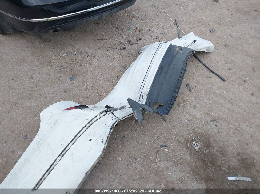 2018 Volkswagen Passat 2.0T Se VIN: 1VWBA7A33JC005679 Lot: 39921406