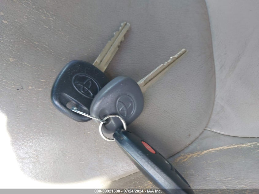 2008 Toyota Sienna Xle VIN: 5TDZK22C68S199472 Lot: 39921508