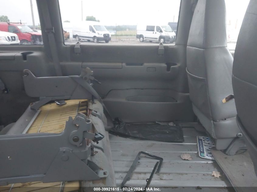 2005 Chevrolet Astro VIN: 1GNEL19X558109625 Lot: 39921615