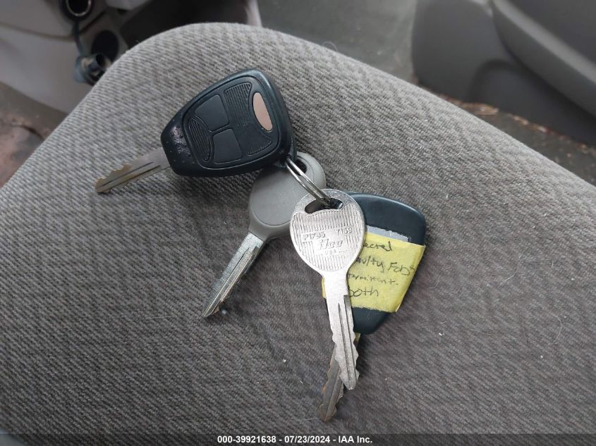 2006 Chrysler Town & Country VIN: 1A4GP45R46B550141 Lot: 39921638