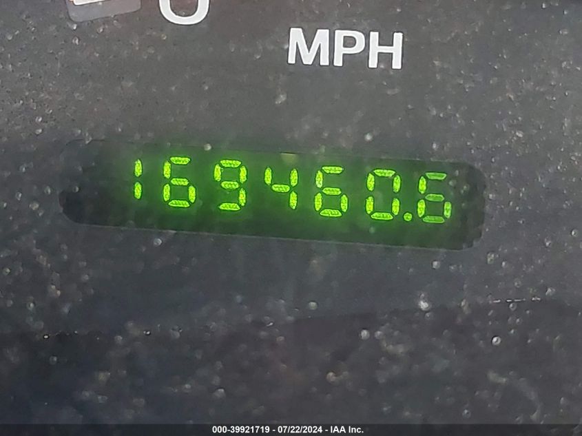 1999 Ford F-150 Lariat/Work Series/Xl/Xlt VIN: 2FTRF17W3XCA11695 Lot: 39921719