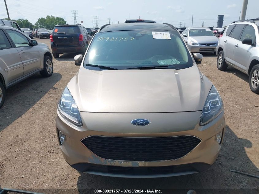 2020 Ford Escape Titanium VIN: 1FMCU9J97LUA74432 Lot: 39921757