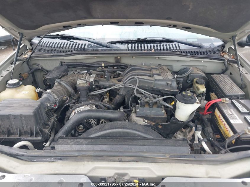 2004 Ford Explorer Nbx/Xlt VIN: 1FMZU73K14UC14913 Lot: 39921795