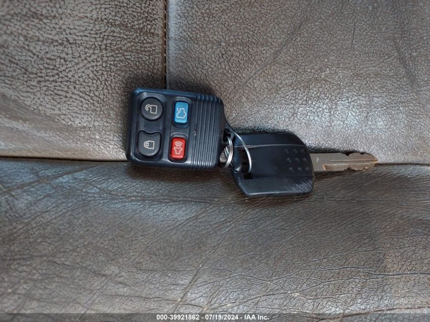 2011 Mercury Grand Marquis Ls (Fleet Only) VIN: 2MEBM7FV9BX603847 Lot: 39921862