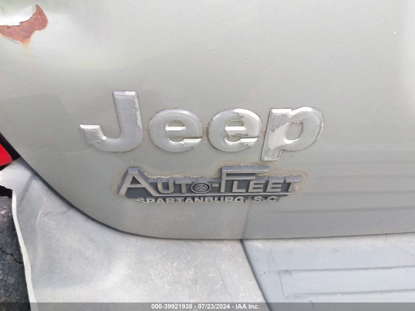 2000 Jeep Grand Cherokee Laredo VIN: 1J4GW48S8YC371955 Lot: 39921938