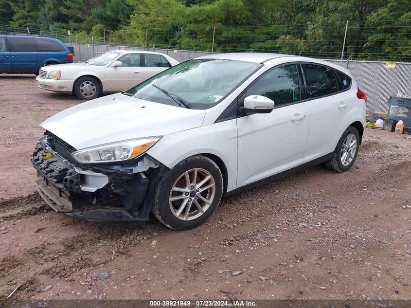 2017 FORD FOCUS SE - 1FADP3K21HL215206
