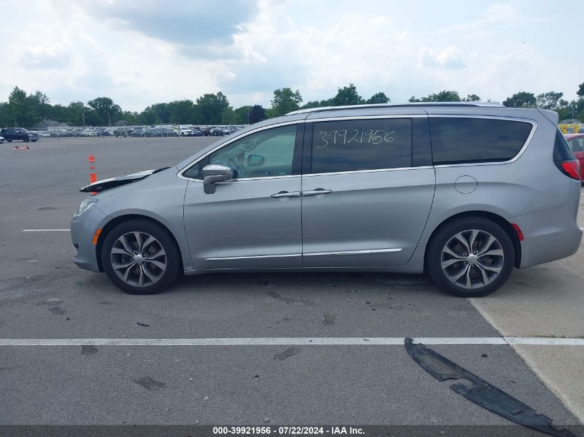 2017 Chrysler Pacifica Limited VIN: 2C4RC1GGXHR504905 Lot: 39921956