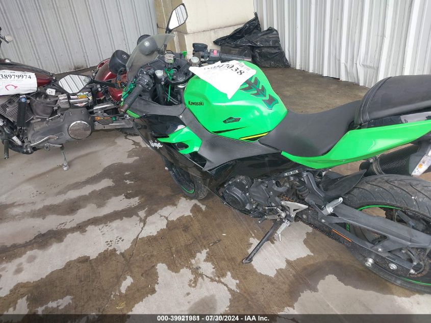 2018 Kawasaki Ex400 VIN: JKAEXKG18JDA10570 Lot: 39921981