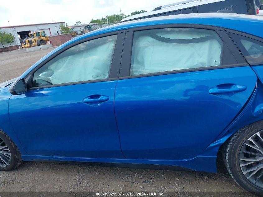 VIN 3KPF54AD5RE731404 2024 KIA FORTE GT LINE