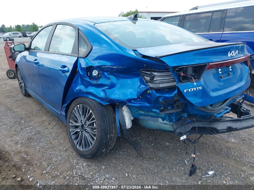 VIN 3KPF54AD5RE731404 2024 KIA FORTE GT LINE