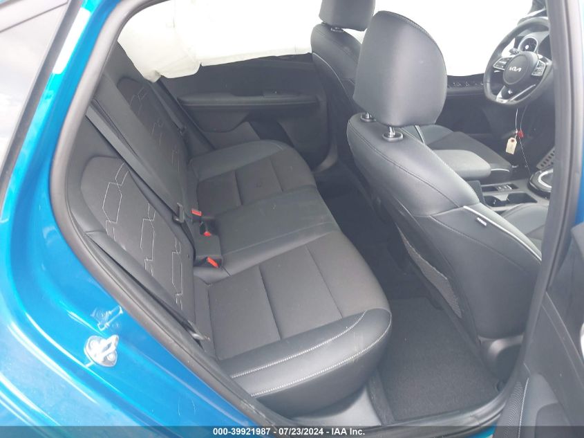 VIN 3KPF54AD5RE731404 2024 KIA FORTE GT LINE