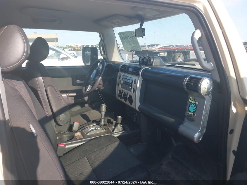 2008 Toyota Fj Cruiser VIN: JTEBU11F38K021569 Lot: 39922044