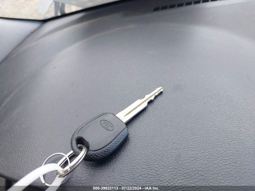 2007 Kia Sportage Lx VIN: KNDJF724477331774 Lot: 39922113