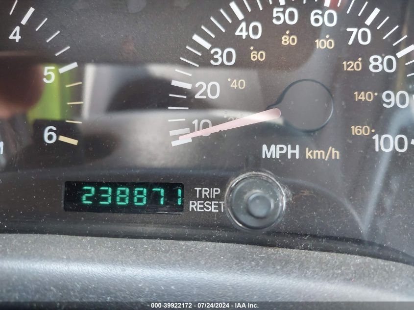 2001 Jeep Cherokee Classic/Limited VIN: 1J4FF58S01L616464 Lot: 39922172