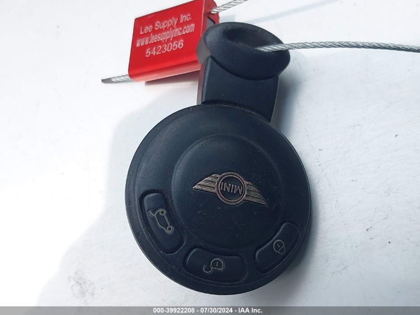 2008 Mini Cooper Clubman VIN: WMWML33568TN68410 Lot: 39922208