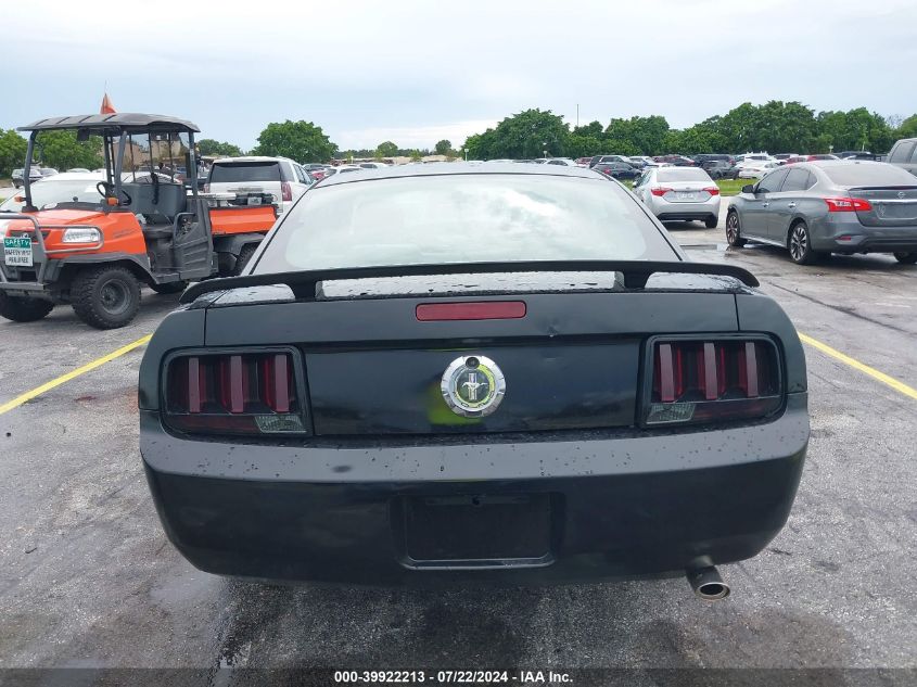 2008 Ford Mustang V6 Deluxe/V6 Premium VIN: 1ZVHT80N085188003 Lot: 39922213