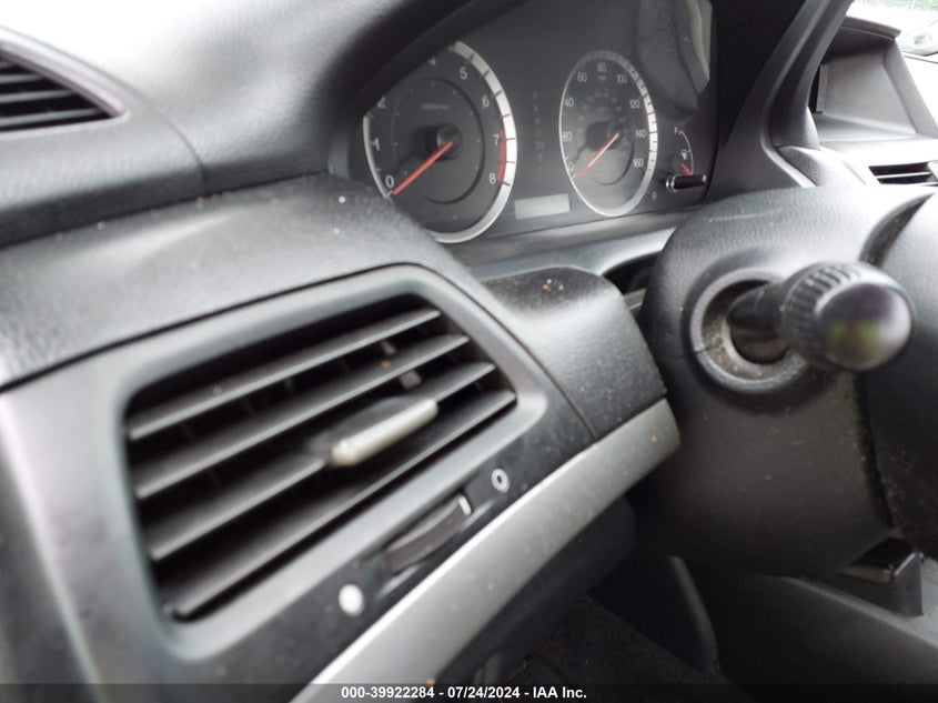 2011 Honda Accord 2.4 Lx VIN: 1HGCP2F32BA050032 Lot: 39922284