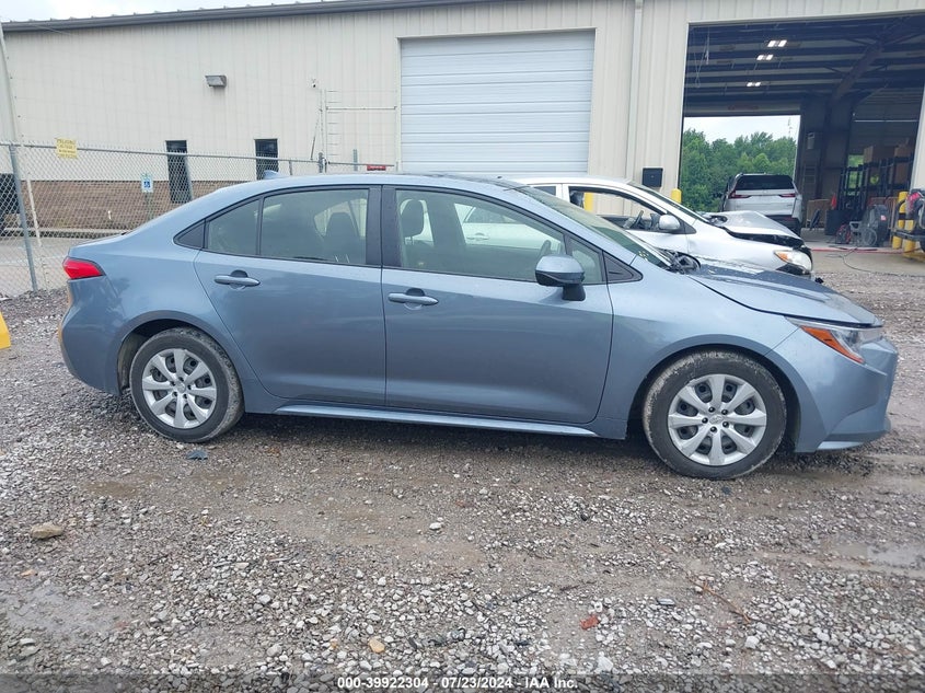 2020 TOYOTA COROLLA LE - JTDEPRAE4LJ055095