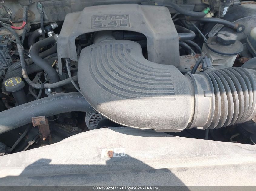 2001 Ford Expedition Eddie Bauer VIN: 1FMPU18L31LB05392 Lot: 39922471