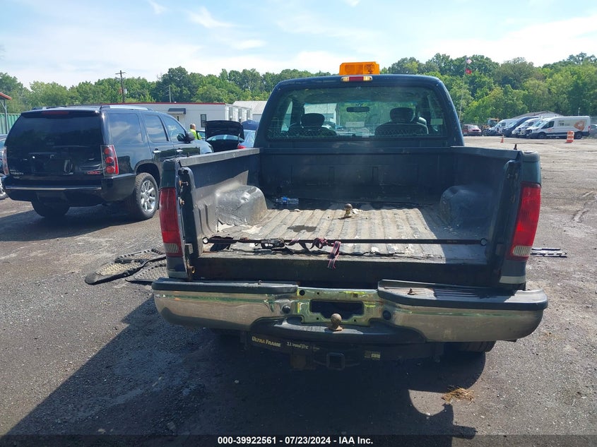 2004 Ford F250 Super Duty VIN: 1FTNX21P14EA46776 Lot: 39922561