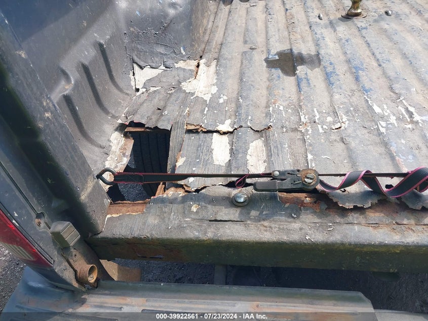 2004 Ford F250 Super Duty VIN: 1FTNX21P14EA46776 Lot: 39922561