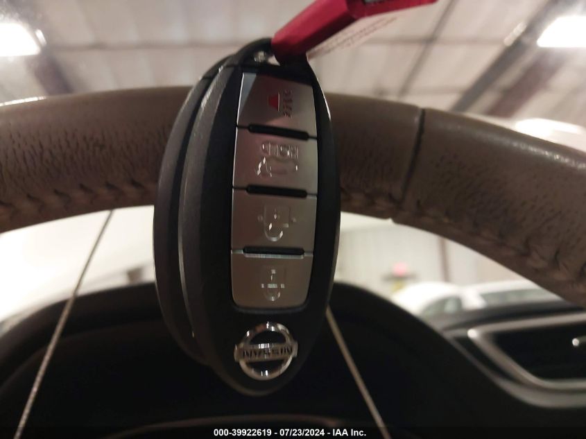 2015 Nissan Rogue Sl VIN: 5N1AT2MV8FC871728 Lot: 39922619