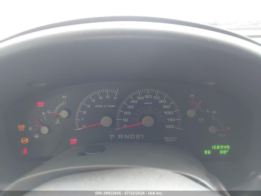 2004 Ford Expedition Xlt VIN: 1FMPU15L24LB70274 Lot: 39922645