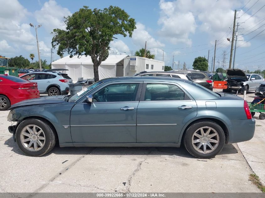 2006 Chrysler 300C VIN: 2C3KA63H26H286517 Lot: 39922665