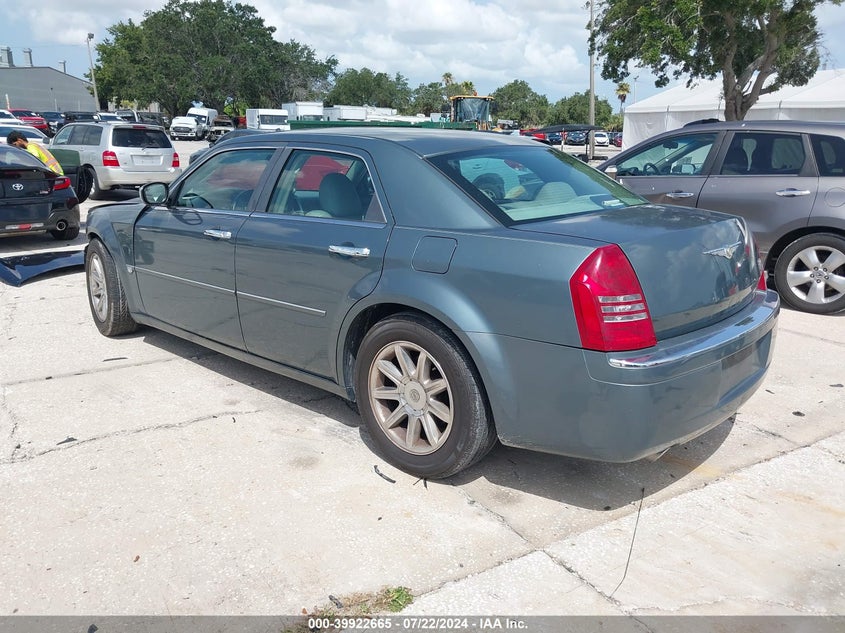 2006 Chrysler 300C VIN: 2C3KA63H26H286517 Lot: 39922665