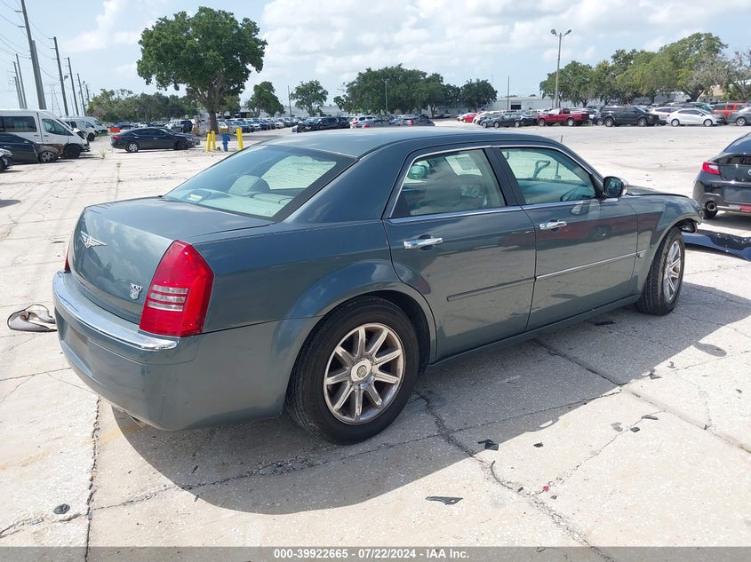 2006 Chrysler 300C VIN: 2C3KA63H26H286517 Lot: 39922665
