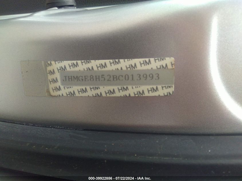 2011 Honda Fit Sport VIN: JHMGE8H52BC013993 Lot: 39922856