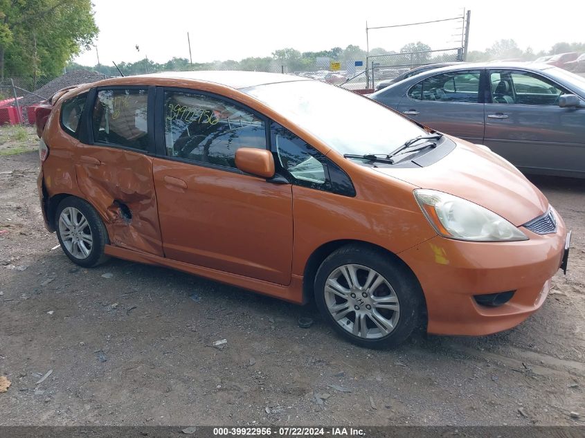 2011 Honda Fit Sport VIN: JHMGE8H55BC004740 Lot: 39922956
