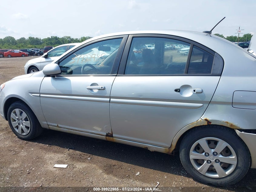 2010 Hyundai Accent Gls VIN: KMHCN4AC3AU507429 Lot: 39922985