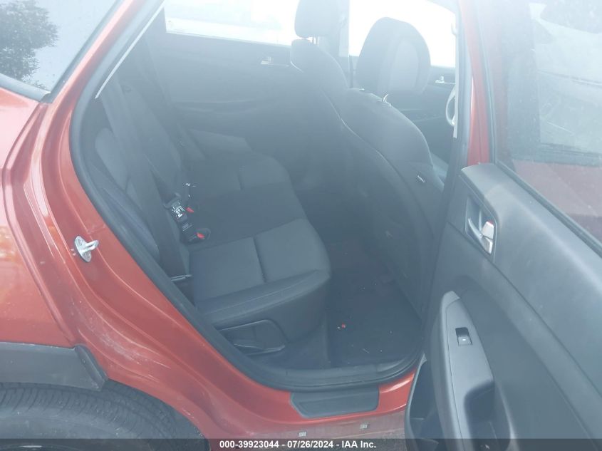 2018 Hyundai Tucson Se VIN: KM8J2CA41JU605796 Lot: 39923044