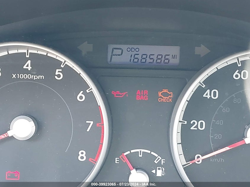 2010 Hyundai Accent Gs VIN: KMHCM3AC4AU160738 Lot: 39923065