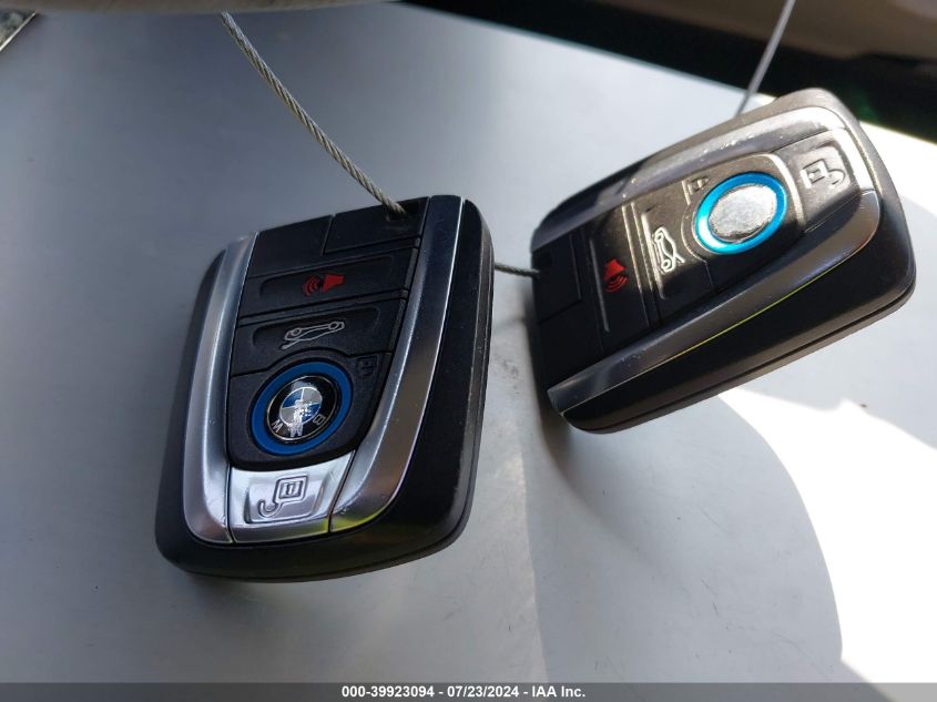 2015 BMW I3 Base W/Range Extender VIN: WBY1Z4C53FV504013 Lot: 39923094