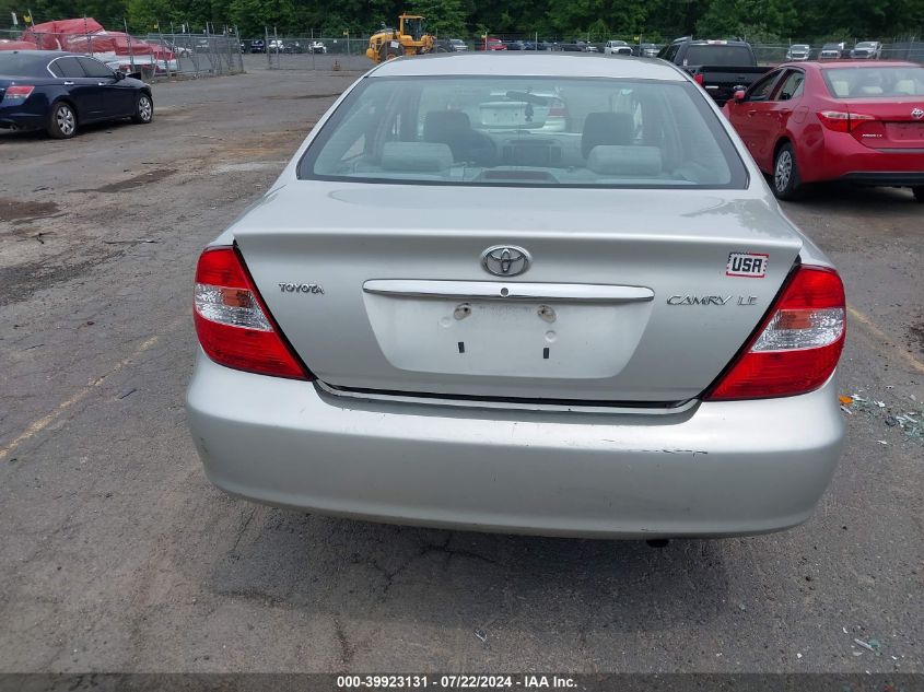 2004 Toyota Camry Le VIN: 4T1BE32K64U870744 Lot: 39923131